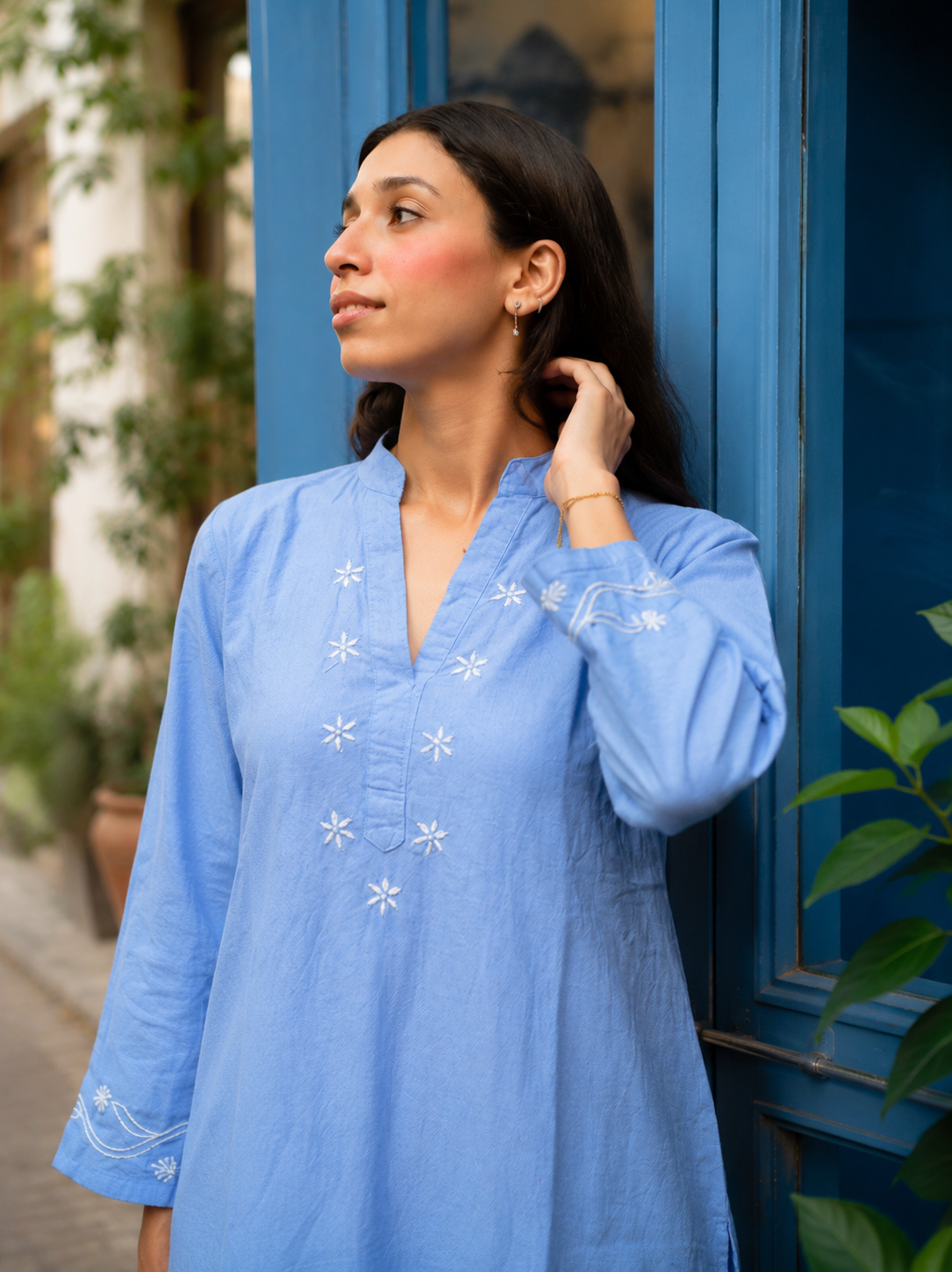 Blue linen floral chikankari co-ord set by Karicraft