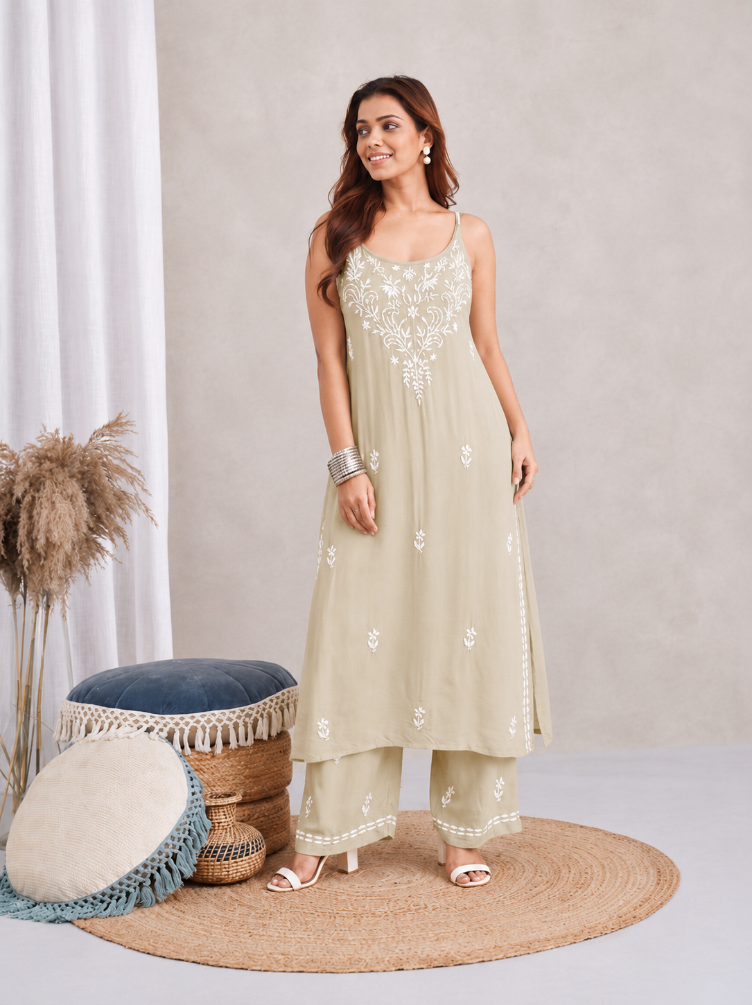 Fern green modal hand-embroidered chikankari kurta and palazzo set by Karicraft