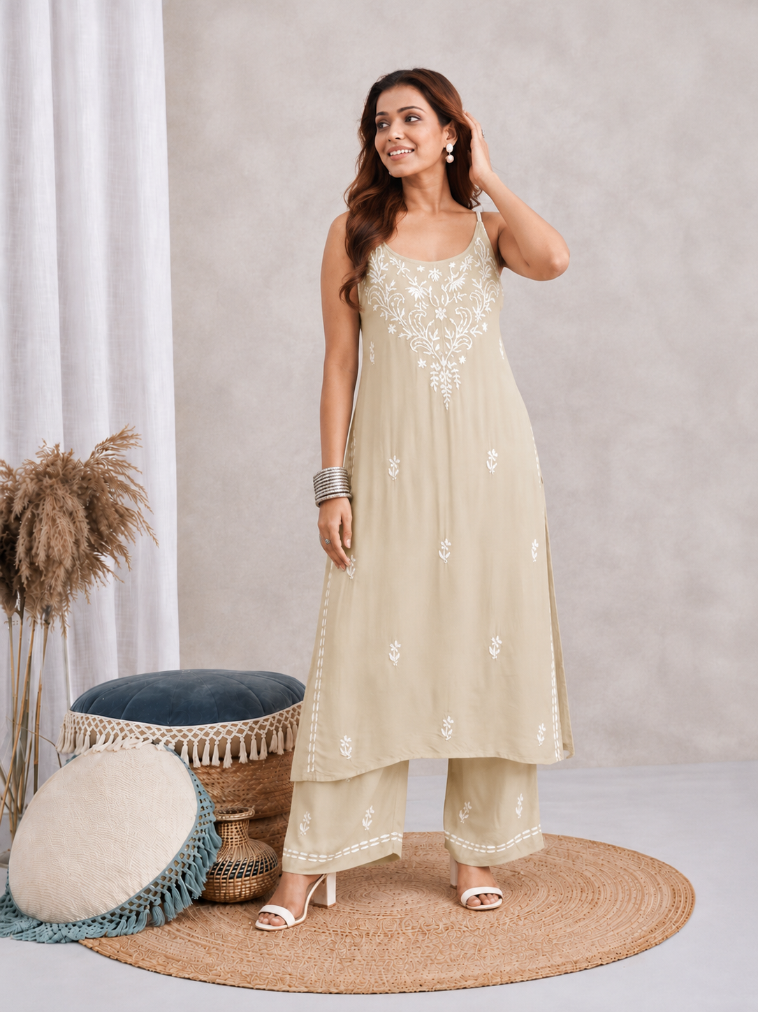 Fern green modal hand-embroidered chikankari kurta and palazzo set by Karicraft