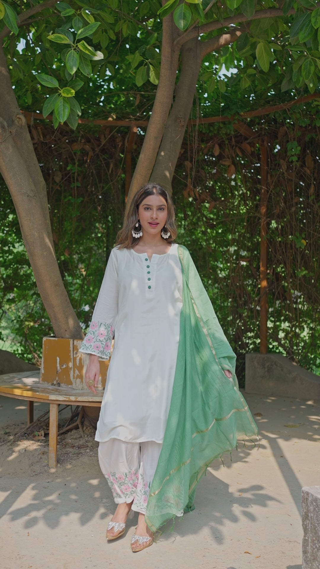 Load video: Muslin 3-Piece Light Ivory Chikankari Suit Set