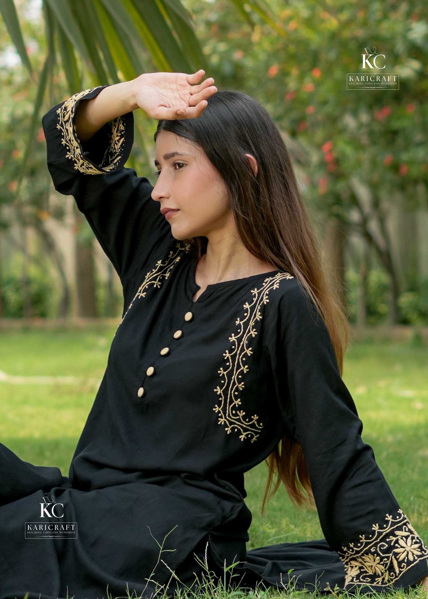 Relaxed-fit black kurta dress styled for work and casual wear